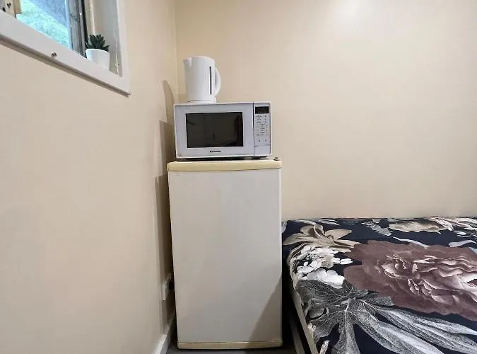 Budget King Room